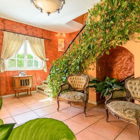Habitaciones En Casa Centrica Con Piscina Almuñécar Εξωτερικό φωτογραφία
