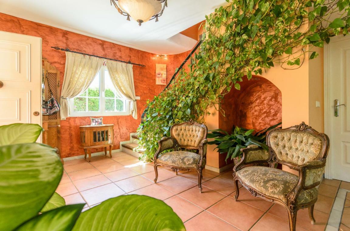 Habitaciones En Casa Centrica Con Piscina Almuñécar Εξωτερικό φωτογραφία